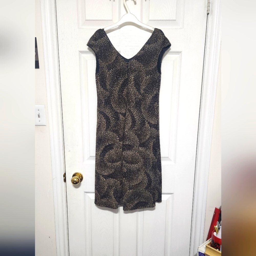 High/Low Dress - Picture 2 of 3